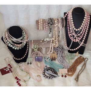 Vintage To Now JEWELRY Lot Faux PEARL Costume C Clasp Mixed Lot ALL Wearable 40+